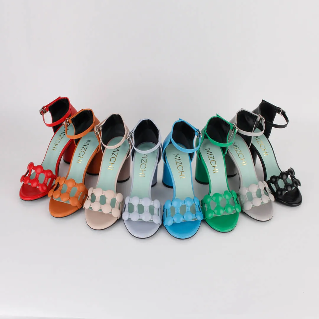 BUTTON - high sandals
