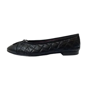 Interlocking CC Logo Leather Ballet Flats