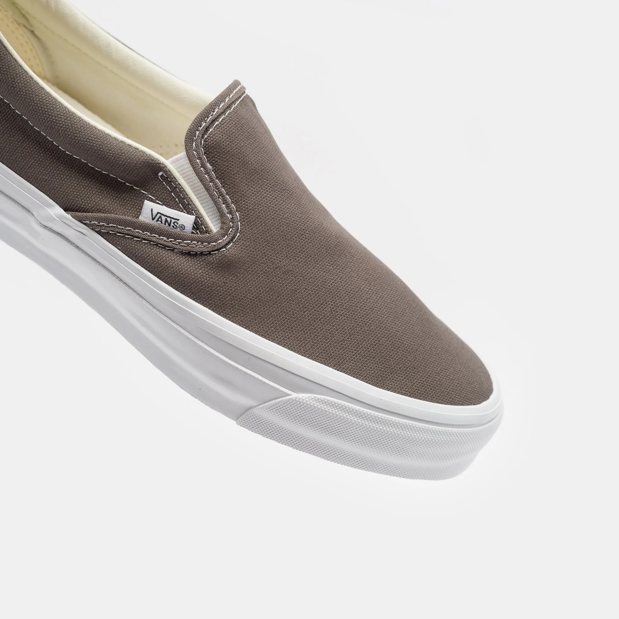 Slip-On Reissue 98 Sneaker in LX Gunmetal