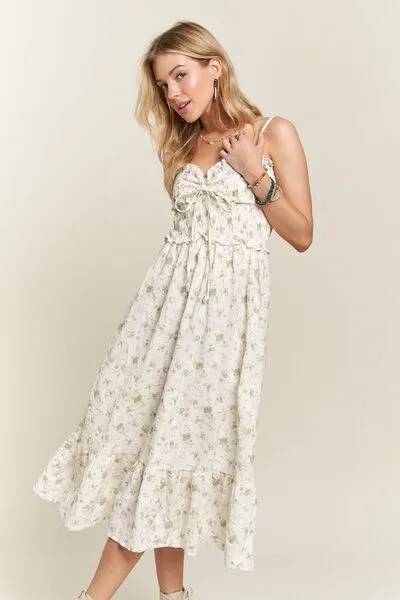 Smocked Floral Sweetheart Neck Cami Dress in Gum Leaf