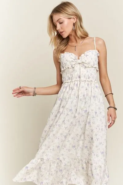 Smocked Floral Sweetheart Neck Cami Dress in Lavender